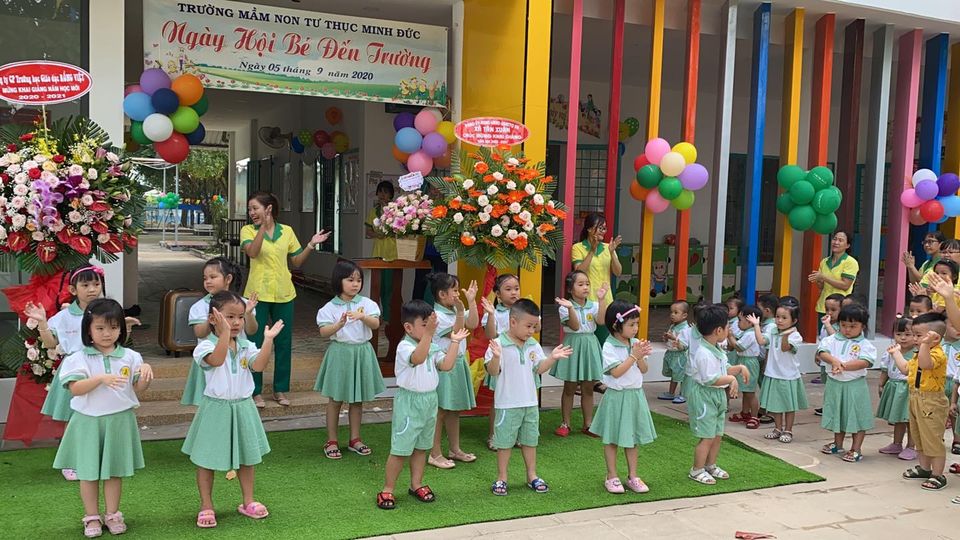 mam non minh duc to chuc le khai giang 03